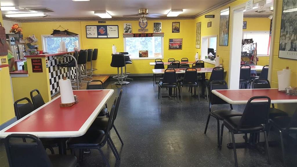 252 N Main St, Calvert City, KY 42029